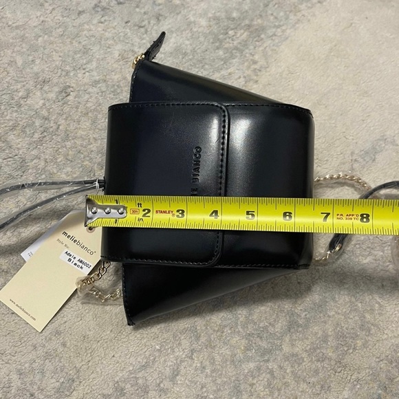 NWT Melie Bianco Adele Crossbody Bag With Golen Chainlink Strap In Black - Picture 6 of 11